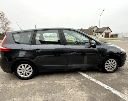 Серый Рено Гранд Сценик, объемом двигателя 1.5 л и пробегом 317 тыс. км за 7250 $, фото 6 на Automoto.ua