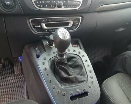 Сірий Рено Гранд Сценік, об'ємом двигуна 1.9 л та пробігом 295 тис. км за 6500 $, фото 6 на Automoto.ua