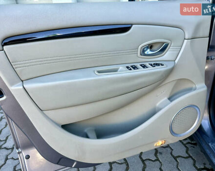 Серый Рено Гранд Сценик, объемом двигателя 2 л и пробегом 244 тыс. км за 7800 $, фото 65 на Automoto.ua