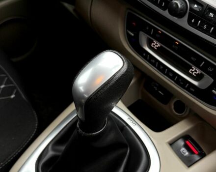 Серый Рено Гранд Сценик, объемом двигателя 1.5 л и пробегом 317 тыс. км за 7250 $, фото 1 на Automoto.ua