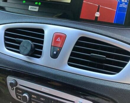 Серый Рено Гранд Сценик, объемом двигателя 1.5 л и пробегом 300 тыс. км за 7300 $, фото 28 на Automoto.ua