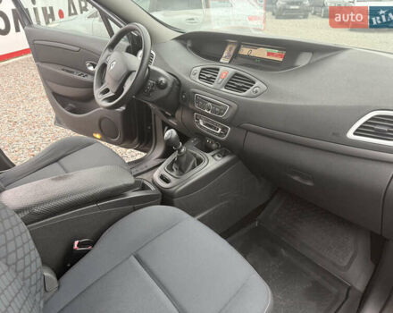 Серый Рено Гранд Сценик, объемом двигателя 1.46 л и пробегом 228 тыс. км за 6500 $, фото 16 на Automoto.ua