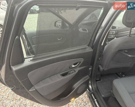 Серый Рено Гранд Сценик, объемом двигателя 1.46 л и пробегом 228 тыс. км за 6500 $, фото 12 на Automoto.ua