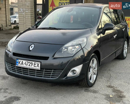 Серый Рено Гранд Сценик, объемом двигателя 1.46 л и пробегом 261 тыс. км за 6550 $, фото 12 на Automoto.ua