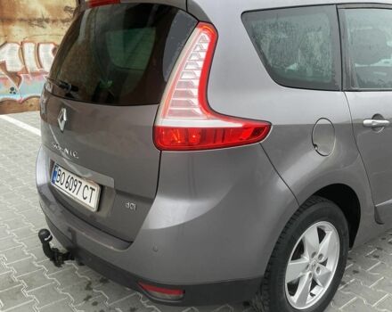 Серый Рено Гранд Сценик, объемом двигателя 1.5 л и пробегом 260 тыс. км за 7500 $, фото 20 на Automoto.ua