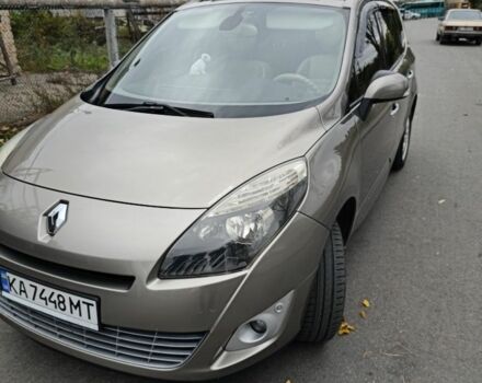 Сірий Рено Гранд Сценік, об'ємом двигуна 1.5 л та пробігом 348 тис. км за 7800 $, фото 16 на Automoto.ua