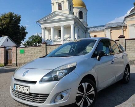 Серый Рено Гранд Сценик, объемом двигателя 1.5 л и пробегом 254 тыс. км за 7900 $, фото 1 на Automoto.ua