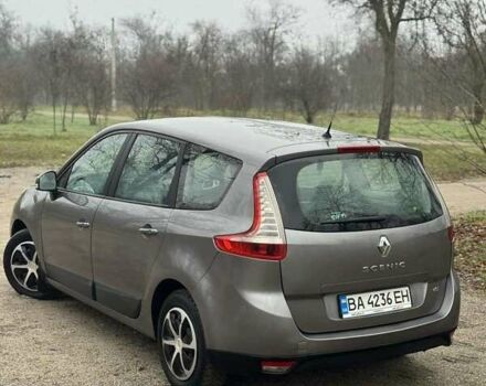 Сірий Рено Гранд Сценік, об'ємом двигуна 1.5 л та пробігом 255 тис. км за 7500 $, фото 5 на Automoto.ua