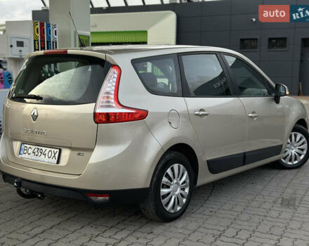 Серый Рено Гранд Сценик, объемом двигателя 1.5 л и пробегом 197 тыс. км за 6950 $, фото 35 на Automoto.ua