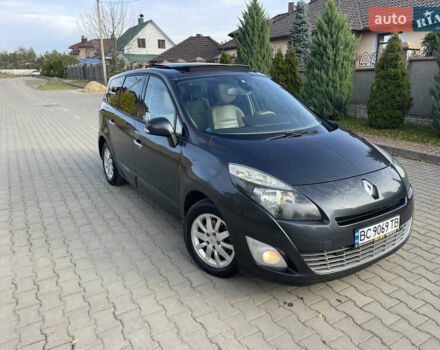 Серый Рено Гранд Сценик, объемом двигателя 1.5 л и пробегом 300 тыс. км за 5999 $, фото 28 на Automoto.ua