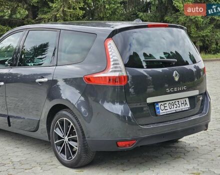 Серый Рено Гранд Сценик, объемом двигателя 2 л и пробегом 290 тыс. км за 6900 $, фото 4 на Automoto.ua