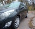Серый Рено Гранд Сценик, объемом двигателя 1.46 л и пробегом 245 тыс. км за 8000 $, фото 1 на Automoto.ua