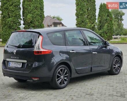 Серый Рено Гранд Сценик, объемом двигателя 2 л и пробегом 290 тыс. км за 6900 $, фото 5 на Automoto.ua