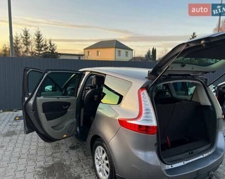 Сірий Рено Гранд Сценік, об'ємом двигуна 1.46 л та пробігом 254 тис. км за 7300 $, фото 15 на Automoto.ua