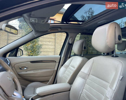 Серый Рено Гранд Сценик, объемом двигателя 1.5 л и пробегом 300 тыс. км за 5999 $, фото 58 на Automoto.ua