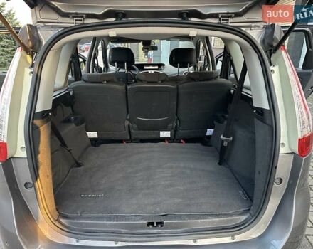 Сірий Рено Гранд Сценік, об'ємом двигуна 2.02 л та пробігом 232 тис. км за 7850 $, фото 18 на Automoto.ua