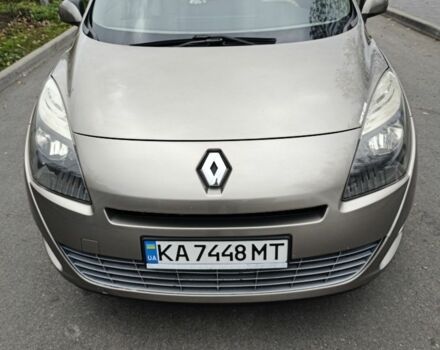 Сірий Рено Гранд Сценік, об'ємом двигуна 1.5 л та пробігом 348 тис. км за 7800 $, фото 17 на Automoto.ua