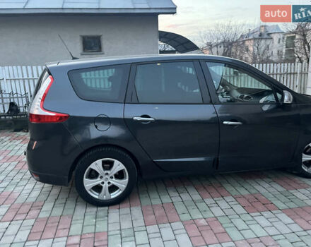 Сірий Рено Гранд Сценік, об'ємом двигуна 1.5 л та пробігом 265 тис. км за 7900 $, фото 4 на Automoto.ua