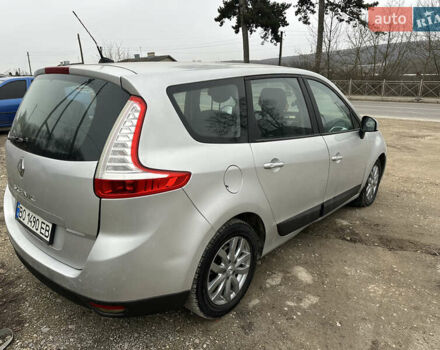 Сірий Рено Гранд Сценік, об'ємом двигуна 1.6 л та пробігом 340 тис. км за 6300 $, фото 6 на Automoto.ua