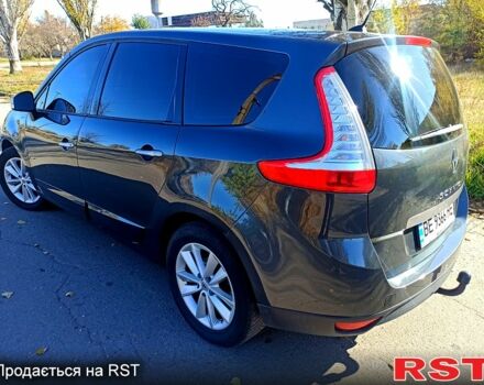 Серый Рено Гранд Сценик, объемом двигателя 1.4 л и пробегом 247 тыс. км за 6700 $, фото 3 на Automoto.ua