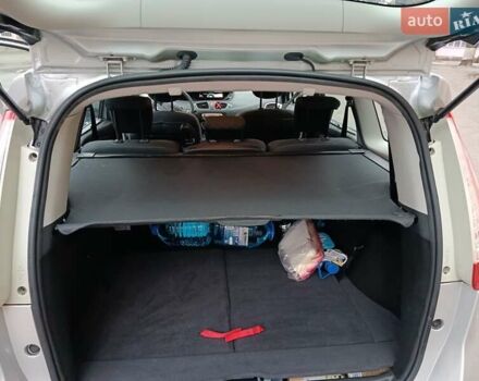 Сірий Рено Гранд Сценік, об'ємом двигуна 1.4 л та пробігом 180 тис. км за 7300 $, фото 13 на Automoto.ua