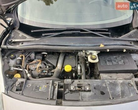 Серый Рено Гранд Сценик, объемом двигателя 1.5 л и пробегом 188 тыс. км за 8300 $, фото 56 на Automoto.ua