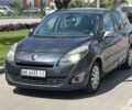 Серый Рено Гранд Сценик, объемом двигателя 1.5 л и пробегом 300 тыс. км за 7300 $, фото 7 на Automoto.ua
