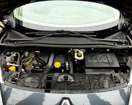 Серый Рено Гранд Сценик, объемом двигателя 1.5 л и пробегом 317 тыс. км за 7250 $, фото 7 на Automoto.ua