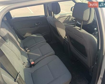 Сірий Рено Гранд Сценік, об'ємом двигуна 1.4 л та пробігом 180 тис. км за 7300 $, фото 11 на Automoto.ua