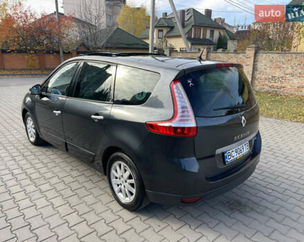 Серый Рено Гранд Сценик, объемом двигателя 1.5 л и пробегом 300 тыс. км за 5999 $, фото 44 на Automoto.ua