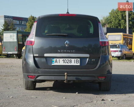 Серый Рено Гранд Сценик, объемом двигателя 1.87 л и пробегом 319 тыс. км за 7900 $, фото 36 на Automoto.ua