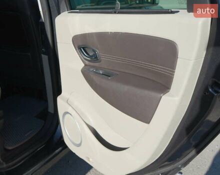 Серый Рено Гранд Сценик, объемом двигателя 1.87 л и пробегом 319 тыс. км за 7900 $, фото 8 на Automoto.ua