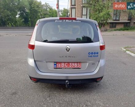 Сірий Рено Гранд Сценік, об'ємом двигуна 1.5 л та пробігом 222 тис. км за 7700 $, фото 4 на Automoto.ua