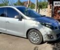 Серый Рено Гранд Сценик, объемом двигателя 1.46 л и пробегом 277 тыс. км за 7500 $, фото 3 на Automoto.ua