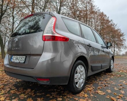 Серый Рено Гранд Сценик, объемом двигателя 1.5 л и пробегом 261 тыс. км за 5999 $, фото 14 на Automoto.ua