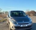 Рено Гранд Сценик 2011 в Львове на Automoto.ua Серый Рено Гранд Сценик, объемом двигателя 1.5 л и пробегом 240 тыс. км за 7500 $, фото 2 на Automoto.ua