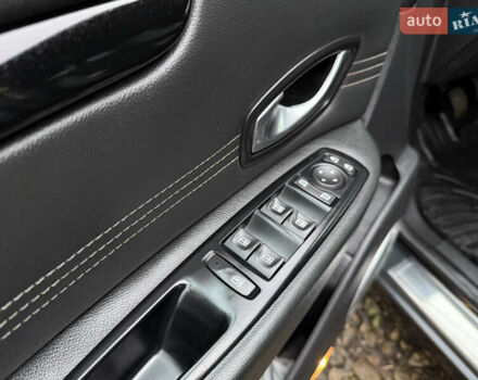 Серый Рено Гранд Сценик, объемом двигателя 1.6 л и пробегом 265 тыс. км за 7950 $, фото 18 на Automoto.ua