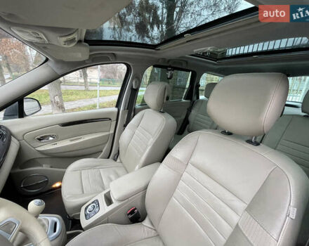 Серый Рено Гранд Сценик, объемом двигателя 1.6 л и пробегом 215 тыс. км за 6850 $, фото 26 на Automoto.ua