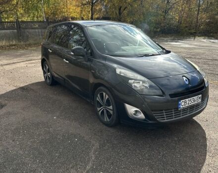 Рено Гранд Сценик 2011 в Чернигове на Automoto.ua Серый Рено Гранд Сценик, объемом двигателя 1.5 л и пробегом 309 тыс. км за 7600 $, фото 4 на Automoto.ua