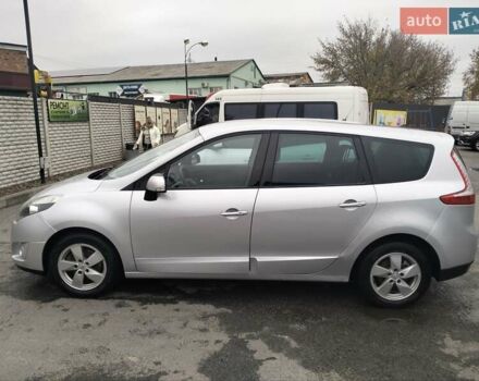 Рено Гранд Сценик 2011 в Чернигове на Automoto.ua Серый Рено Гранд Сценик, объемом двигателя 1.5 л и пробегом 220 тыс. км за 8500 $, фото 12 на Automoto.ua