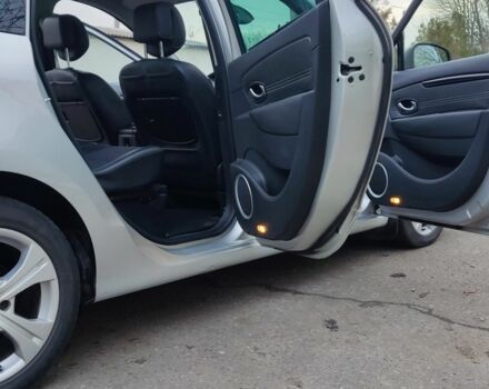 Серый Рено Гранд Сценик, объемом двигателя 1.6 л и пробегом 310 тыс. км за 7300 $, фото 13 на Automoto.ua