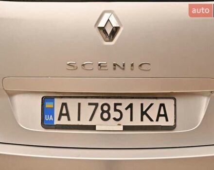 Серый Рено Гранд Сценик, объемом двигателя 1.6 л и пробегом 335 тыс. км за 7400 $, фото 5 на Automoto.ua