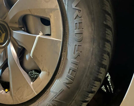 Сірий Рено Гранд Сценік, об'ємом двигуна 1.87 л та пробігом 220 тис. км за 8000 $, фото 17 на Automoto.ua