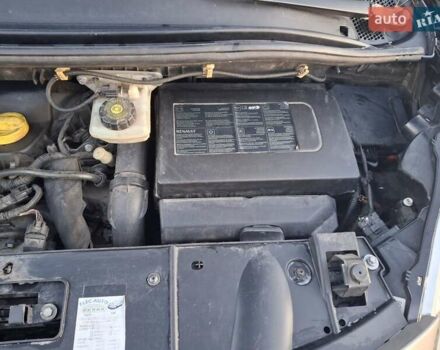 Серый Рено Гранд Сценик, объемом двигателя 1.6 л и пробегом 271 тыс. км за 7600 $, фото 1 на Automoto.ua