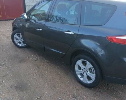 Сірий Рено Гранд Сценік, об'ємом двигуна 1.46 л та пробігом 245 тис. км за 7800 $, фото 5 на Automoto.ua