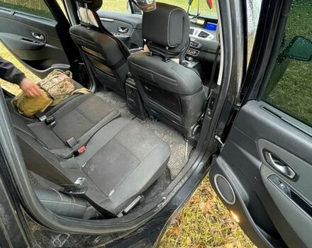 Серый Рено Гранд Сценик, объемом двигателя 1.5 л и пробегом 266 тыс. км за 7800 $, фото 11 на Automoto.ua