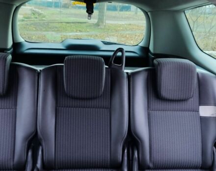 Серый Рено Гранд Сценик, объемом двигателя 1.6 л и пробегом 310 тыс. км за 7300 $, фото 15 на Automoto.ua