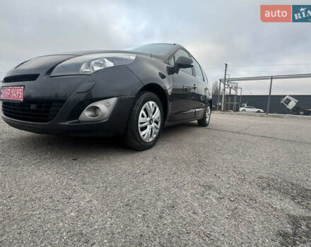 Сірий Рено Гранд Сценік, об'ємом двигуна 1.6 л та пробігом 219 тис. км за 9000 $, фото 19 на Automoto.ua