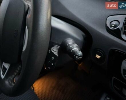 Серый Рено Гранд Сценик, объемом двигателя 1.46 л и пробегом 318 тыс. км за 7800 $, фото 25 на Automoto.ua