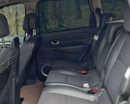 Серый Рено Гранд Сценик, объемом двигателя 1.6 л и пробегом 335 тыс. км за 7400 $, фото 64 на Automoto.ua